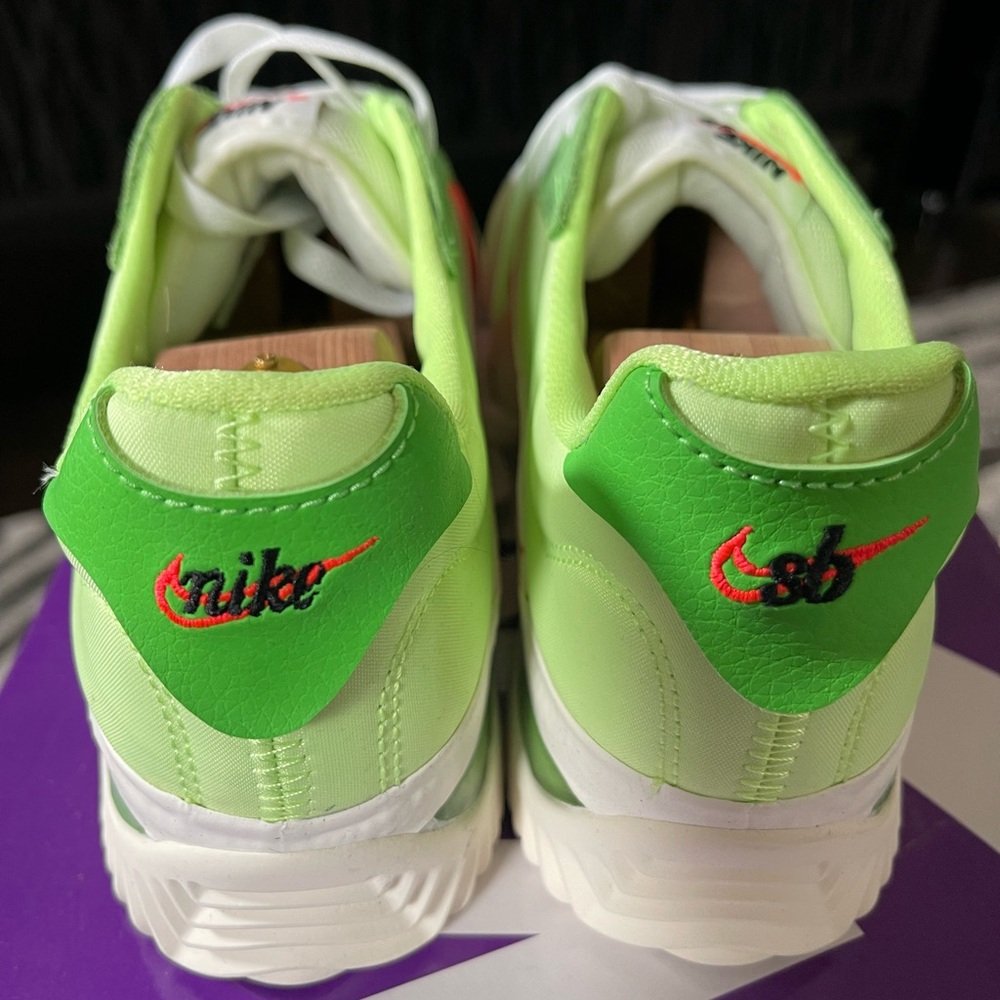 Nike BRSB Ghost Green and Red Sneakers - Picture 4 of 5